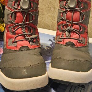 Girls Merrel winter boots